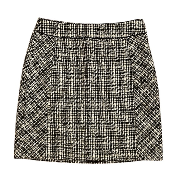 White House Black Market Dresses & Skirts - White House Black Market Tweed Mini Pencil Skirt Wool Blend Women’s Size 8